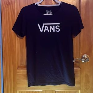 Black and white vans shirt
